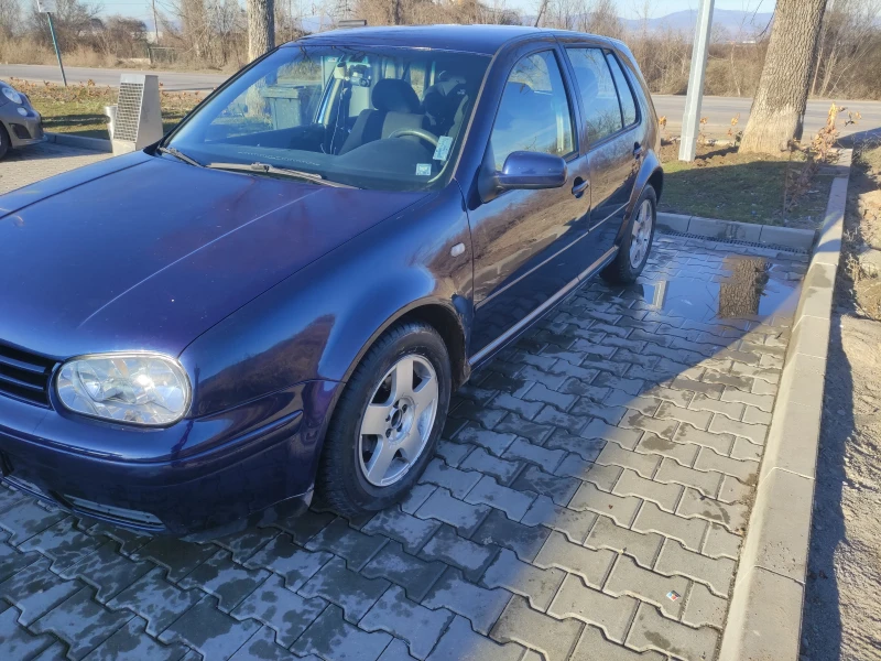 VW Golf, снимка 3 - Автомобили и джипове - 49391774