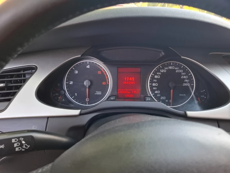 Audi A4 В8, снимка 3 - Автомобили и джипове - 51488181