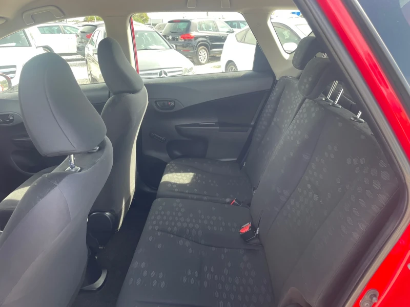 Subaru Trezia, снимка 9 - Автомобили и джипове - 51606913