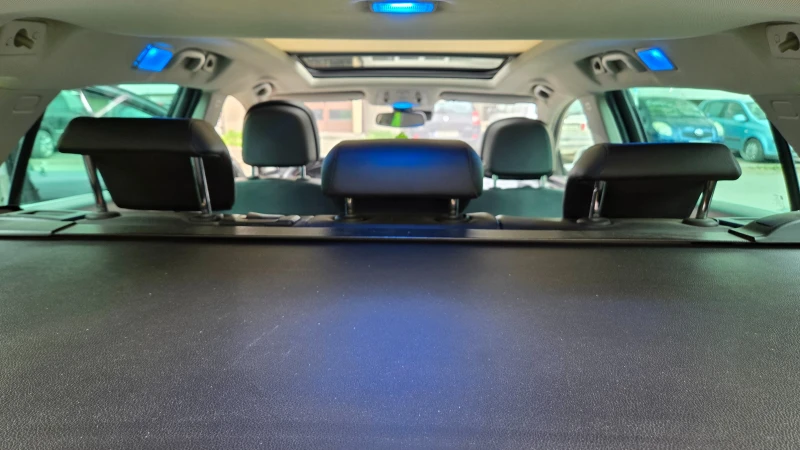 Opel Insignia Country Tourer 4x4, снимка 14 - Автомобили и джипове - 52403315