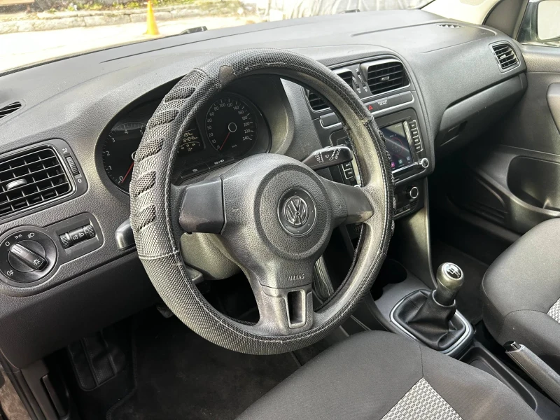 VW Polo, снимка 9 - Автомобили и джипове - 53114044