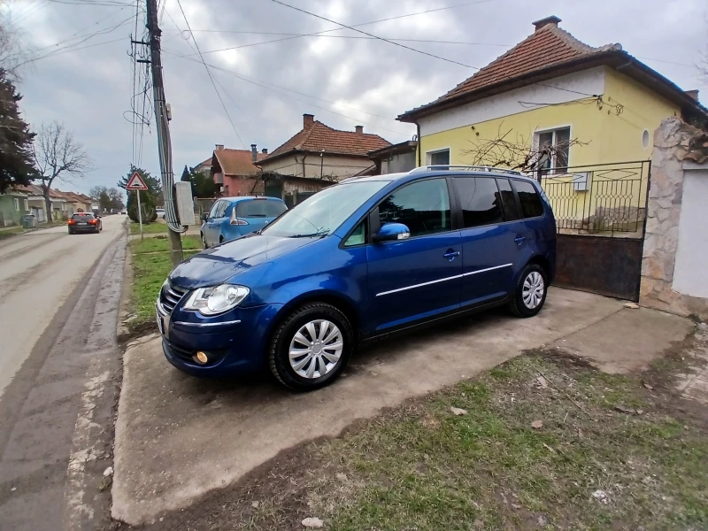VW Touran 2, 0 tdi BMP, снимка 4 - Автомобили и джипове - 53488925