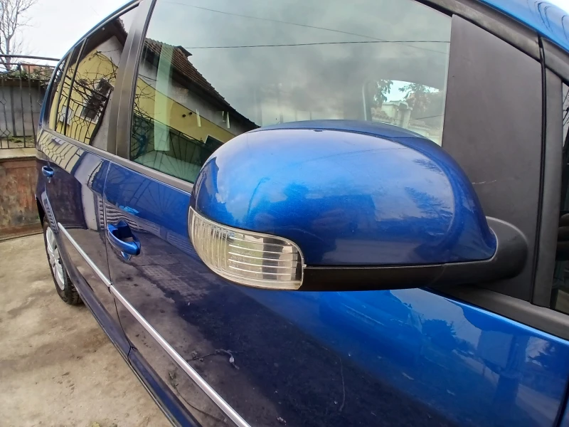 VW Touran 2, 0 tdi BMP, снимка 6 - Автомобили и джипове - 53488925