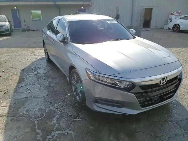 Honda Accord 1.5l Lx, снимка 13 - Автомобили и джипове - 55107180