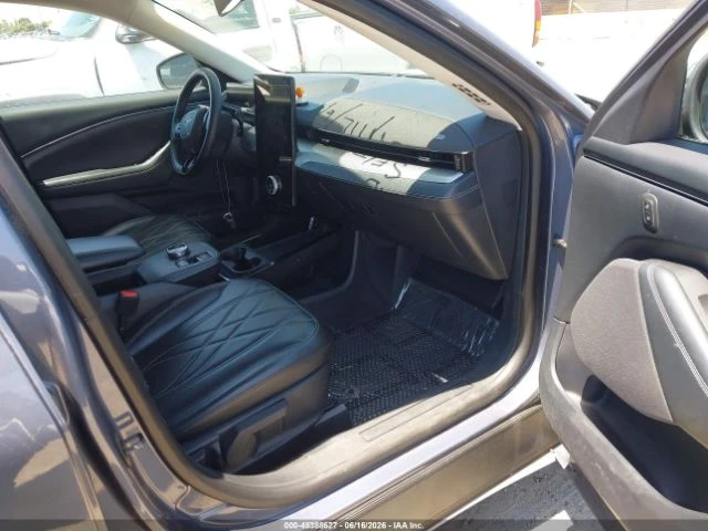 Ford Mustang Mach-E * SELECT* КОЖА* ПОДГРЕВ* NAVI* LED* , снимка 5 - Автомобили и джипове - 55318775