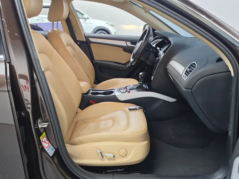 Audi A4 2.0 TDI Quattro - САМО 30% АВАНС, снимка 11 - Автомобили и джипове - 55738869