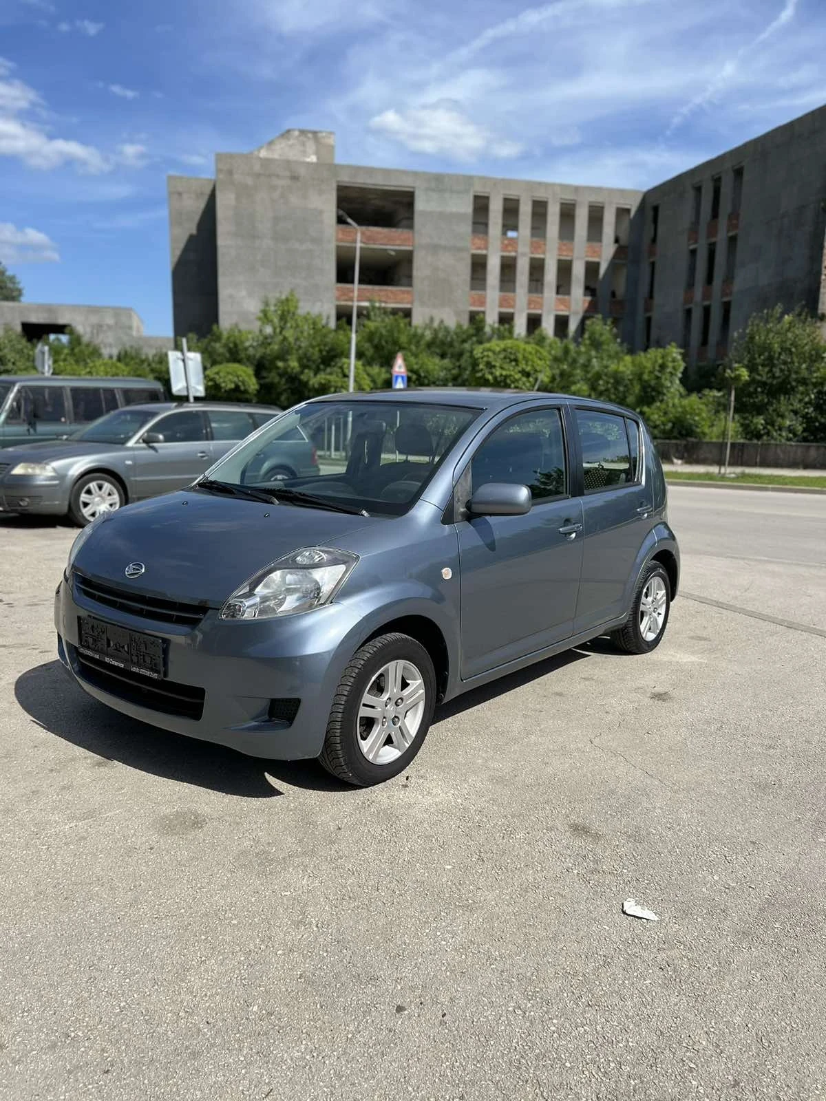 Daihatsu Sirion 1.0 климатик евро-4 - изображение 2