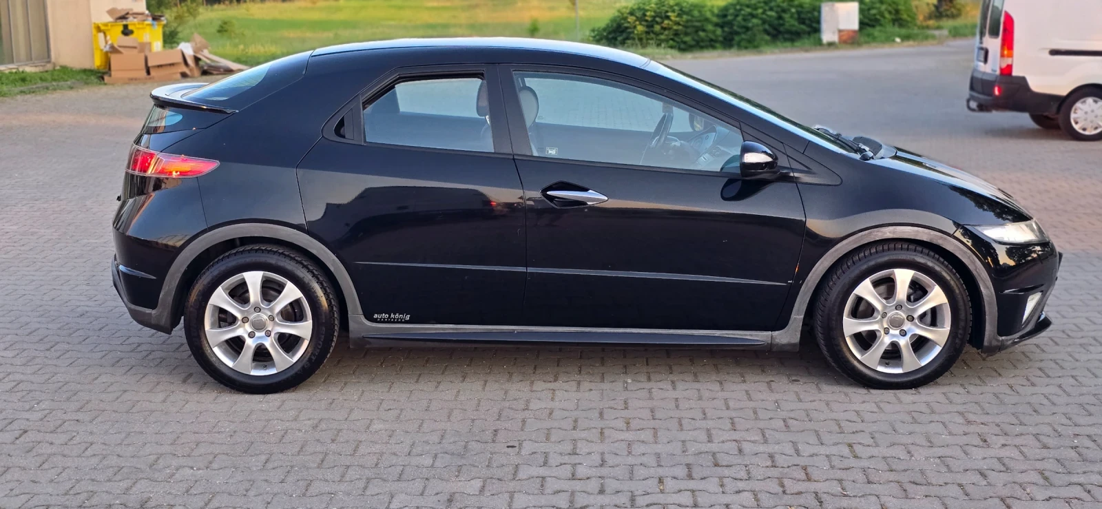 Honda Civic 2.2iCTDi 140hp - изображение 6
