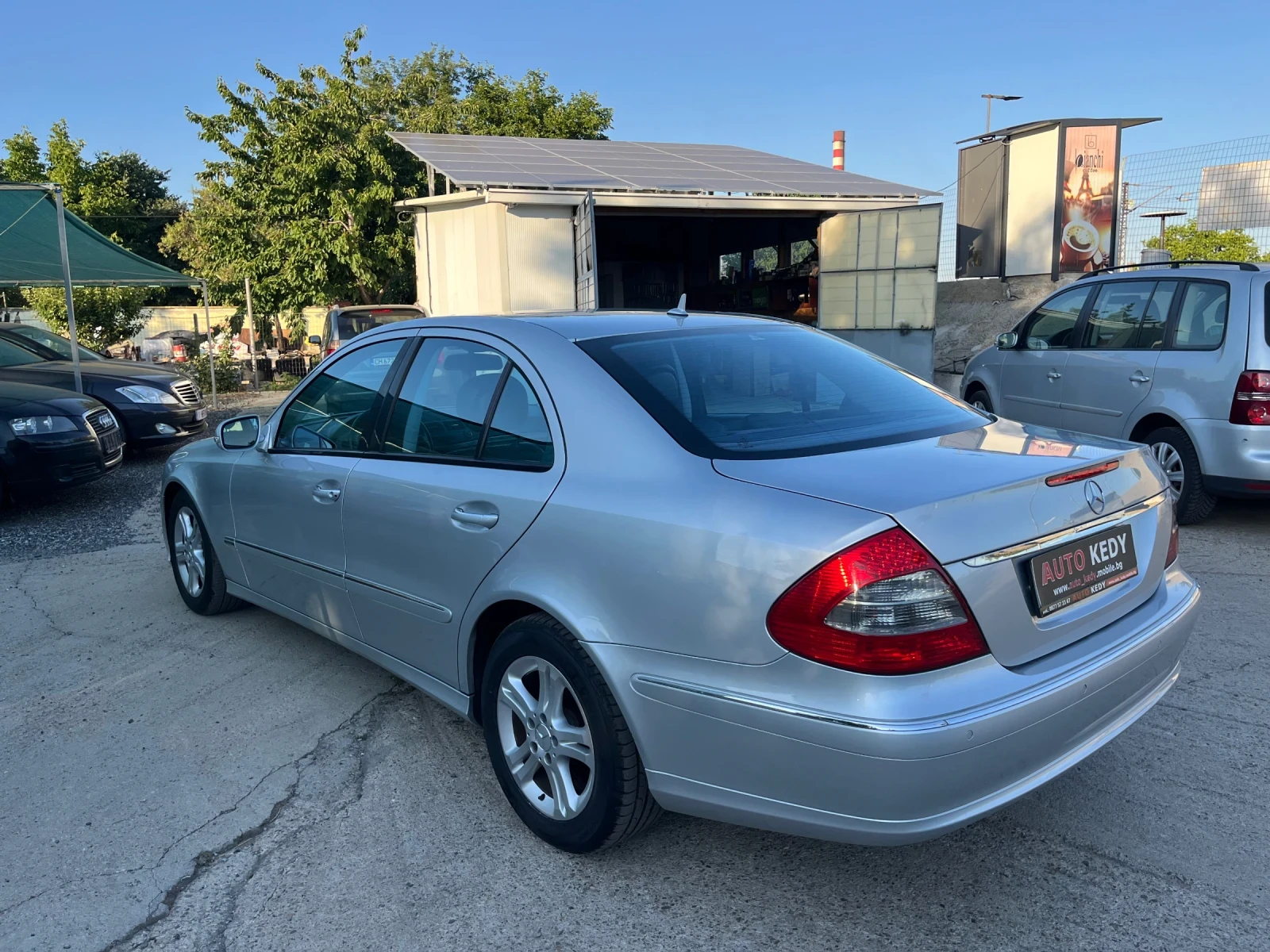 Mercedes-Benz E 220 CDI Avantgarde  - изображение 4
