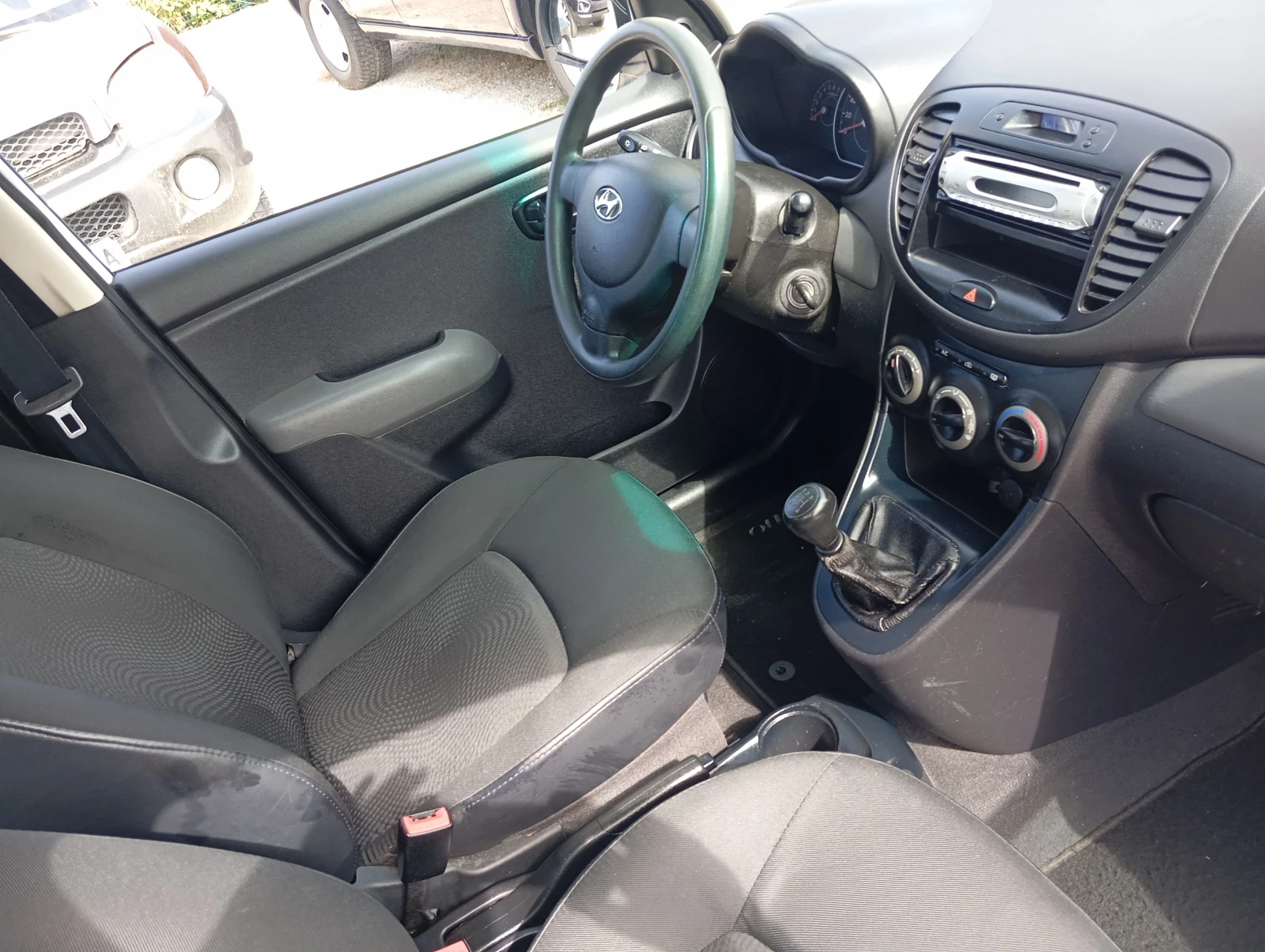 Hyundai I10 1.1 бензин  - изображение 5