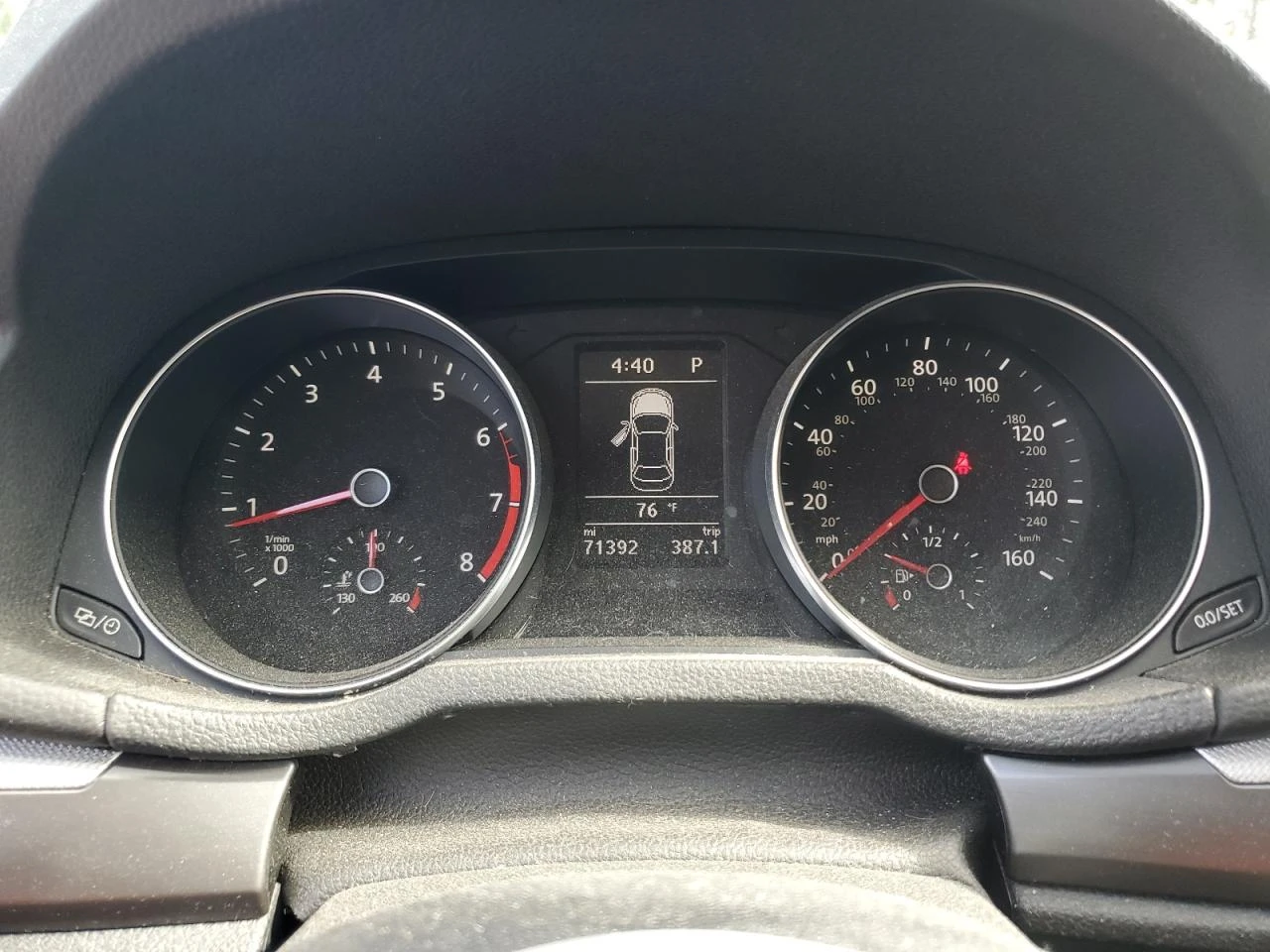 VW Passat 2.0T S R-LINE - изображение 9