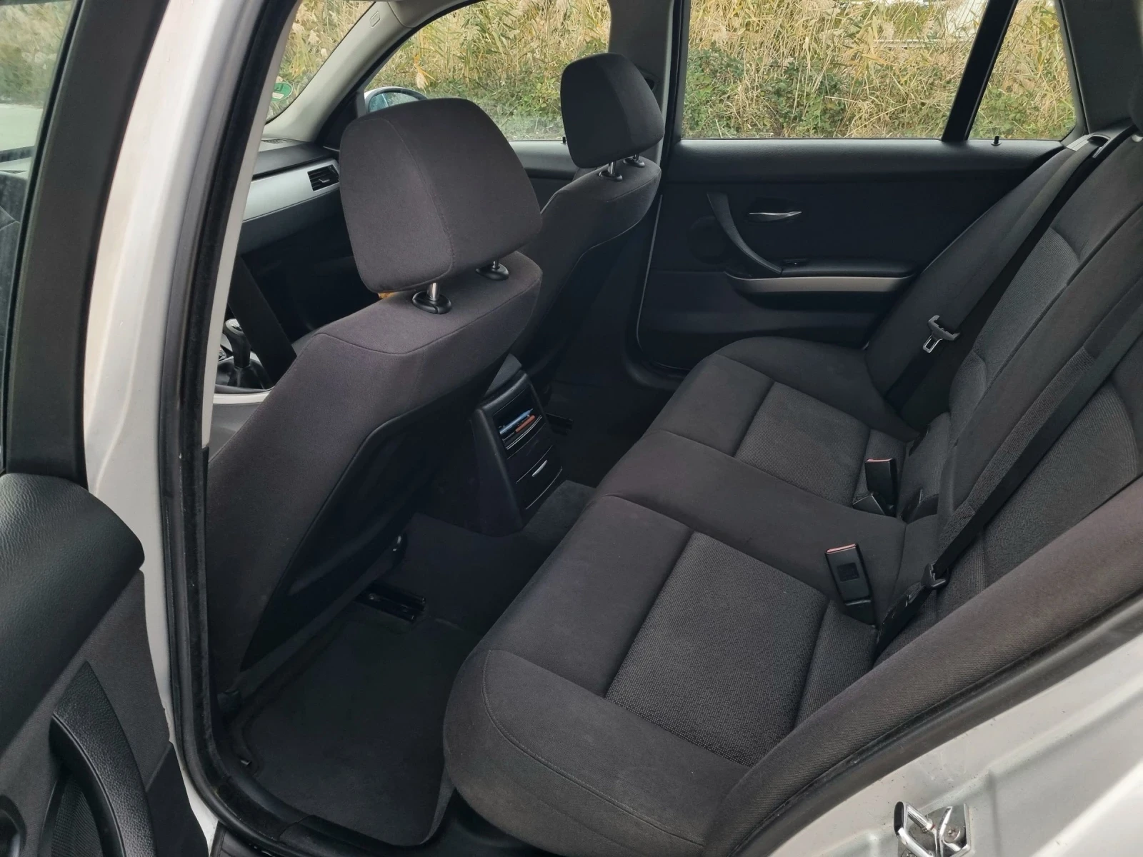 BMW 320 | Mobile.bg   9