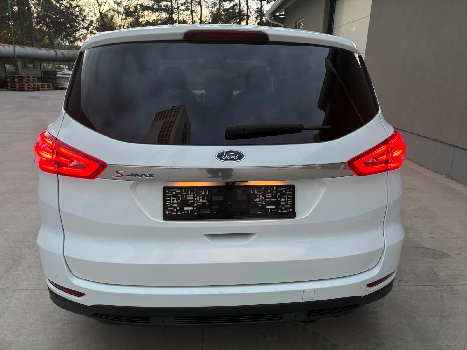 Ford S-Max Titanium 2.0 150hp Euro 6 Automatiic Full extras - изображение 6