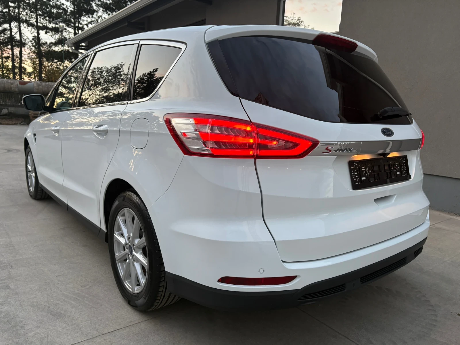 Ford S-Max Titanium 2.0 150hp Euro 6 Automatiic Full extras - изображение 5