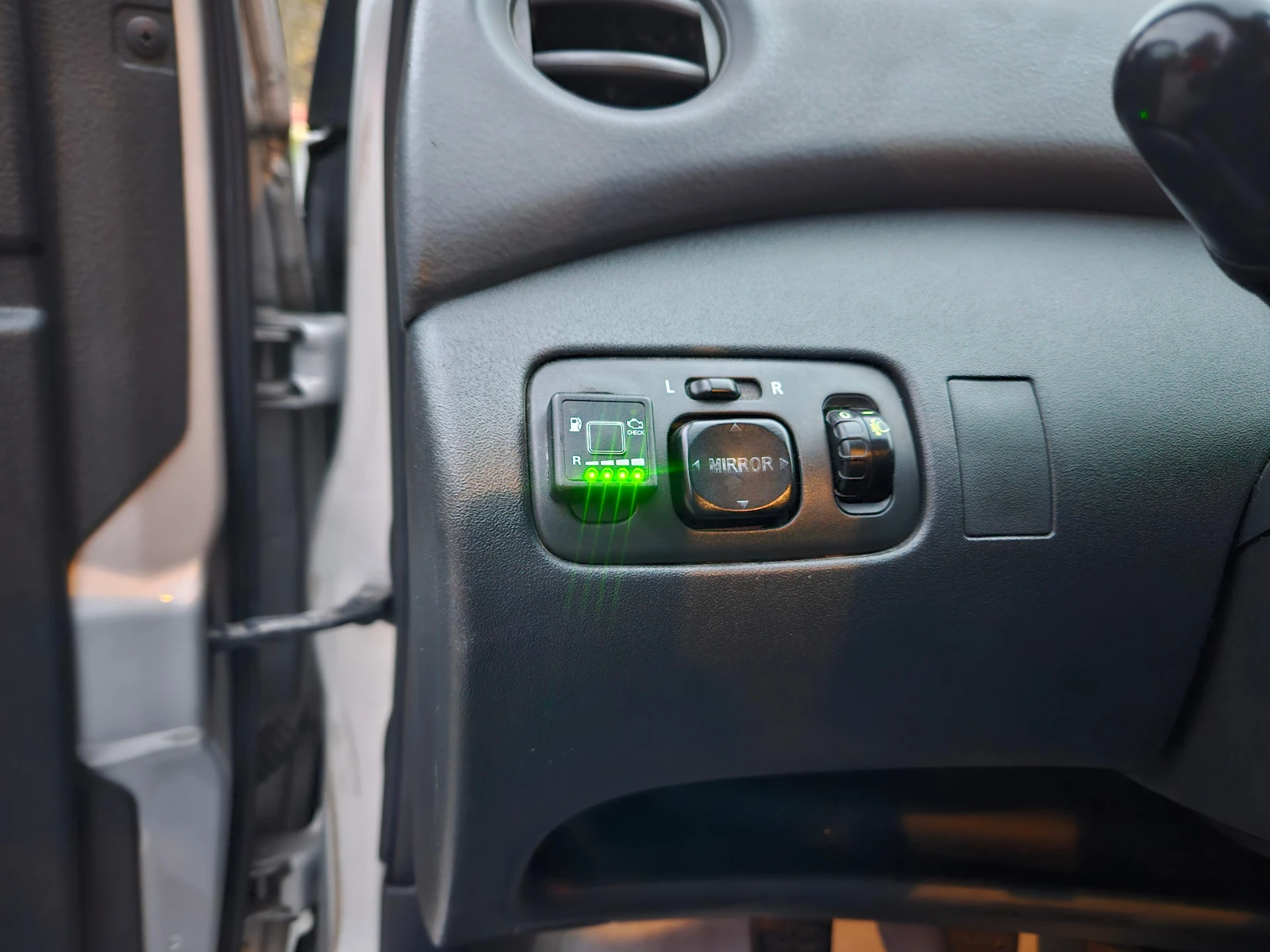 Toyota Yaris 1.3, 87.., , 159..! | Mobile.bg   13