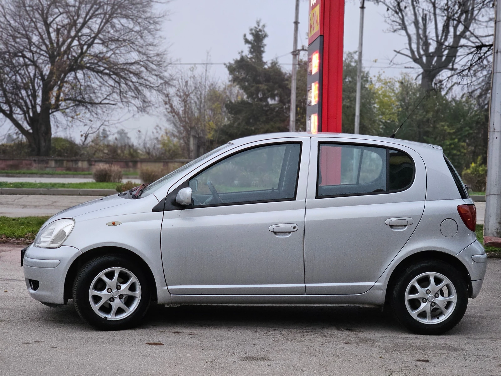 Toyota Yaris 1.3, 87к.с., ГАЗ, 159х.км.! - изображение 9