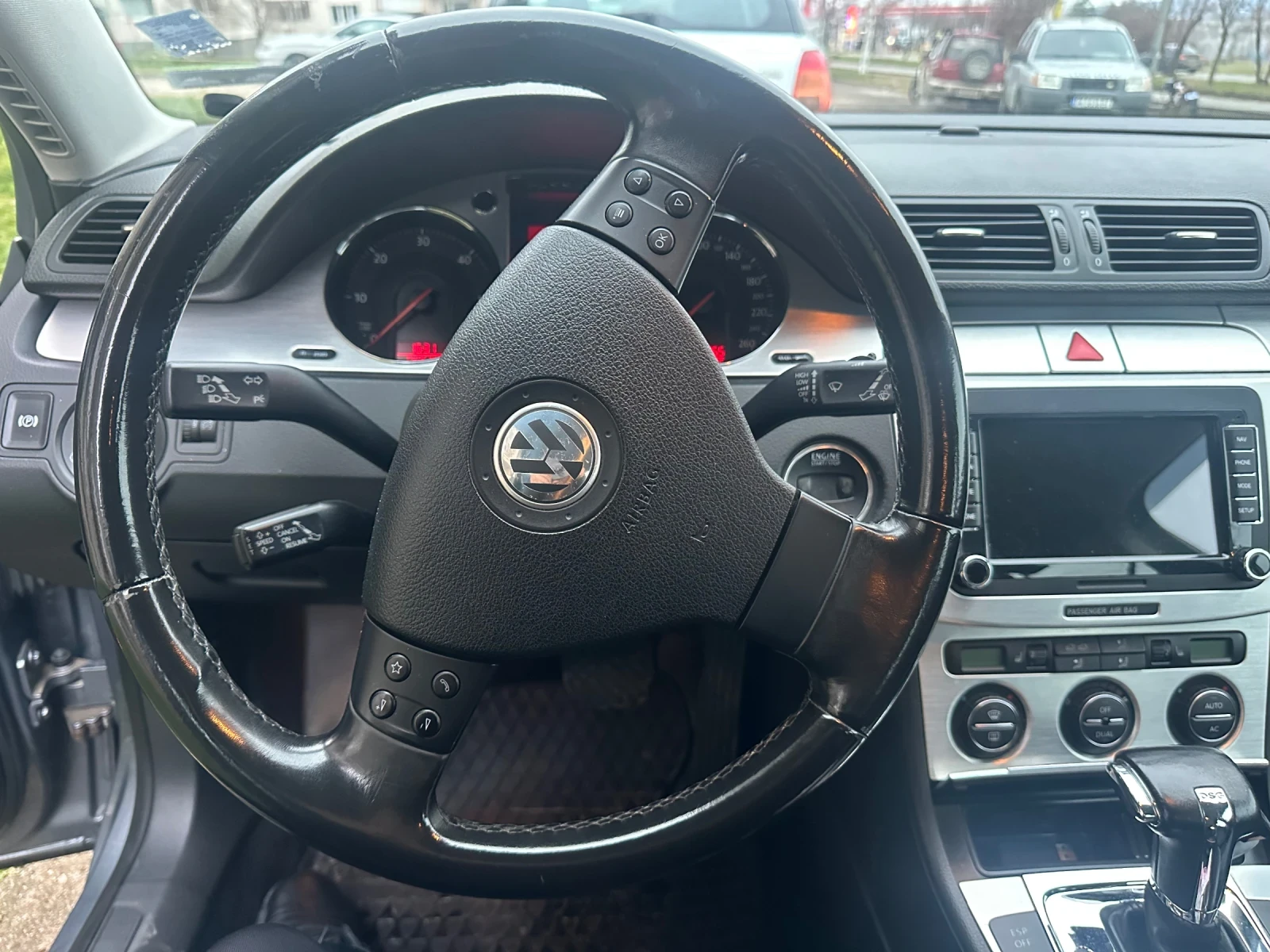 VW Passat B6 - изображение 9