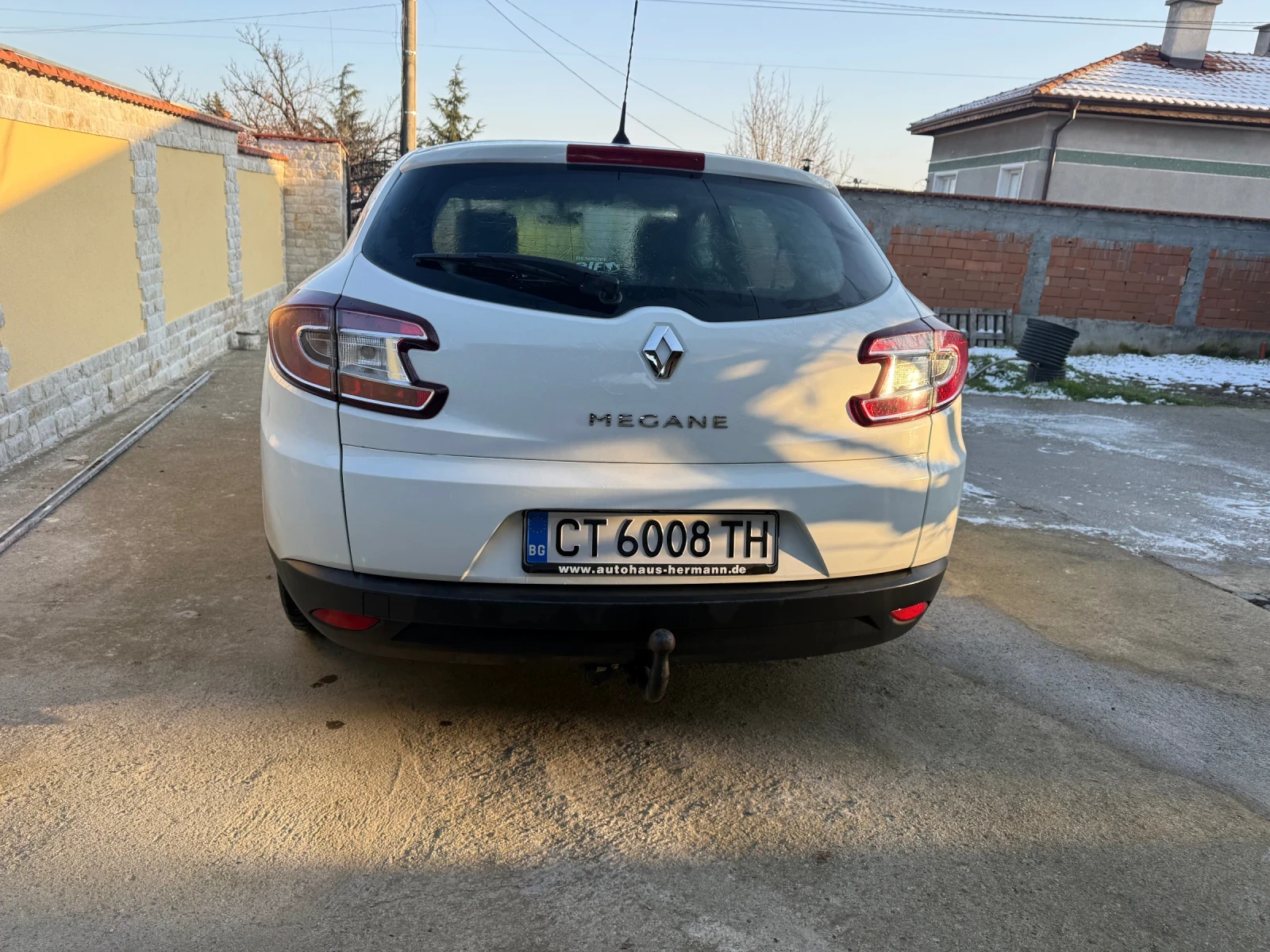 Renault Megane 1.6 БЕНЗИН 110к.с - изображение 4