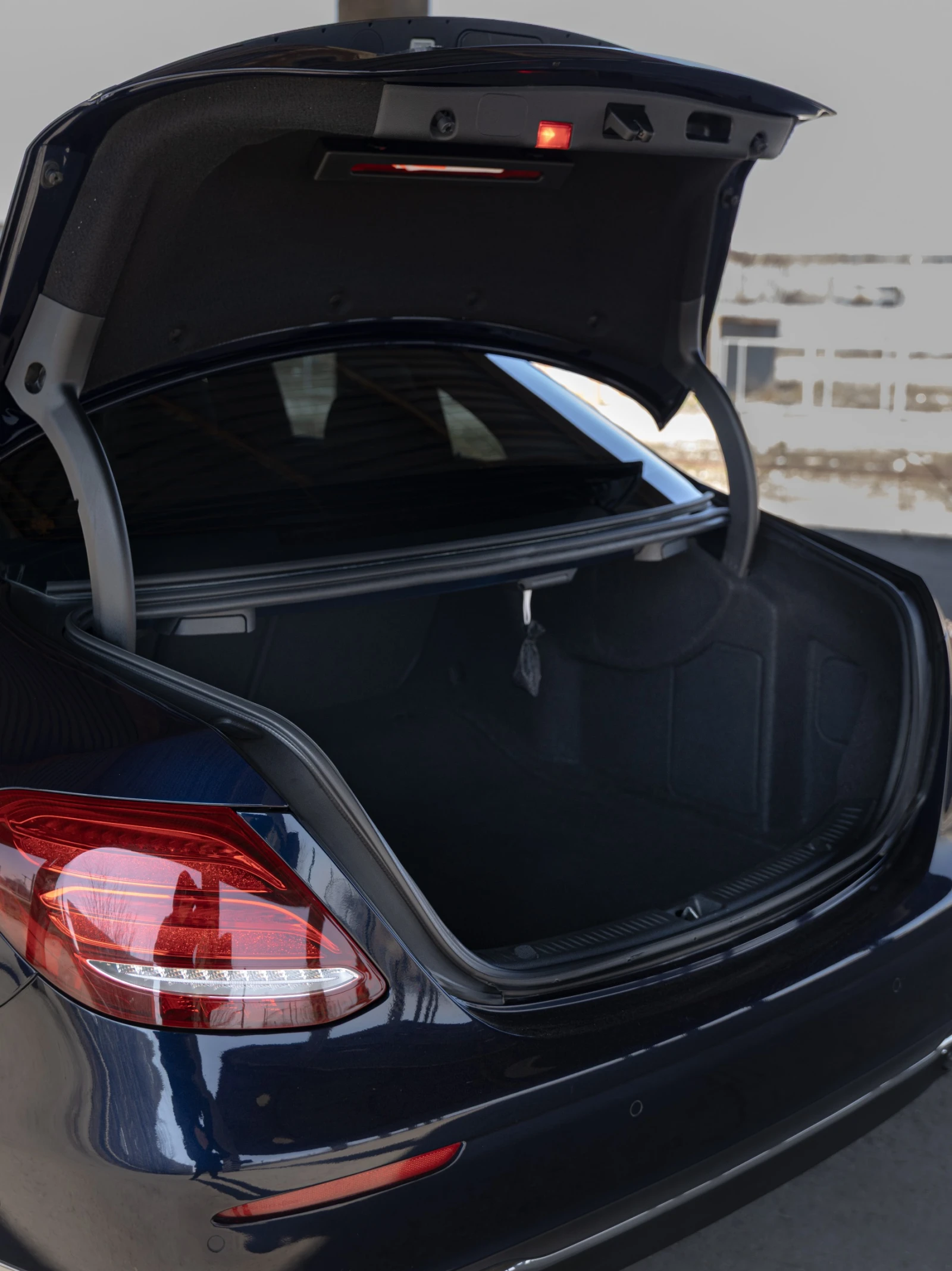 Mercedes-Benz E 350 | Mobile.bg � ����������� 13