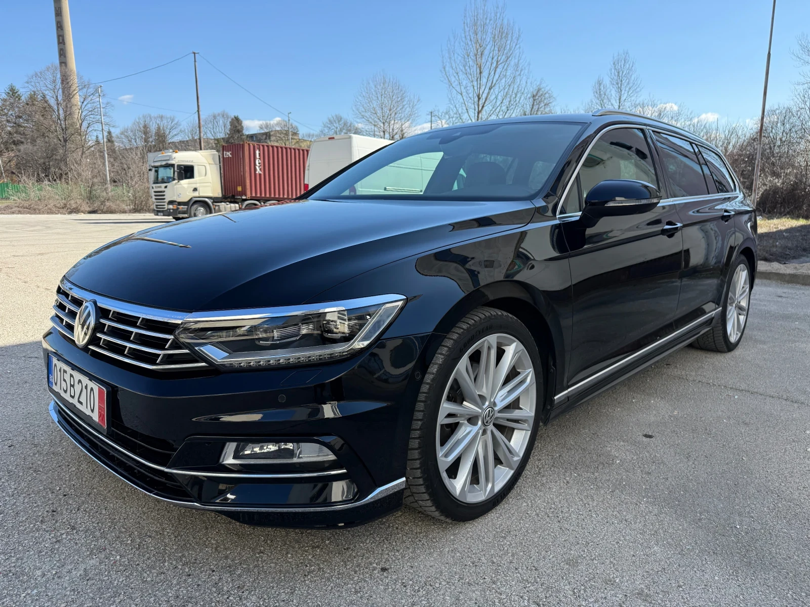 VW Passat 1.8TSi R-line SWISS, снимка 6 - Автомобили и джипове - 53752734