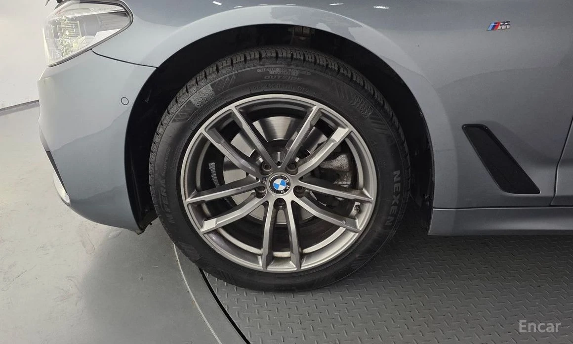 BMW 520 M SPORT*  ПАМЕТ* КАМЕРА* 4 ПОДГРЕВА* , снимка 4 - Автомобили и джипове - 54064413