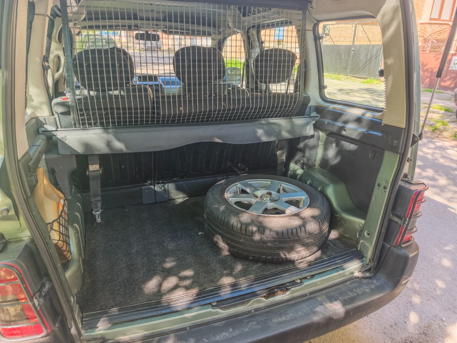 Peugeot Partner 2000HDI, снимка 10 - Автомобили и джипове - 54334058