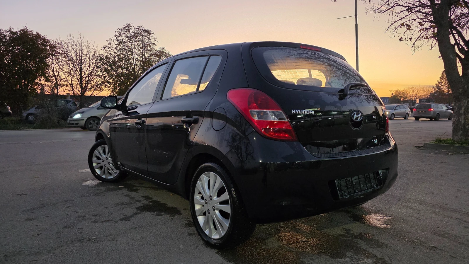 Hyundai I20 1.3i/80hp-АГУ, снимка 4 - Автомобили и джипове - 54487630