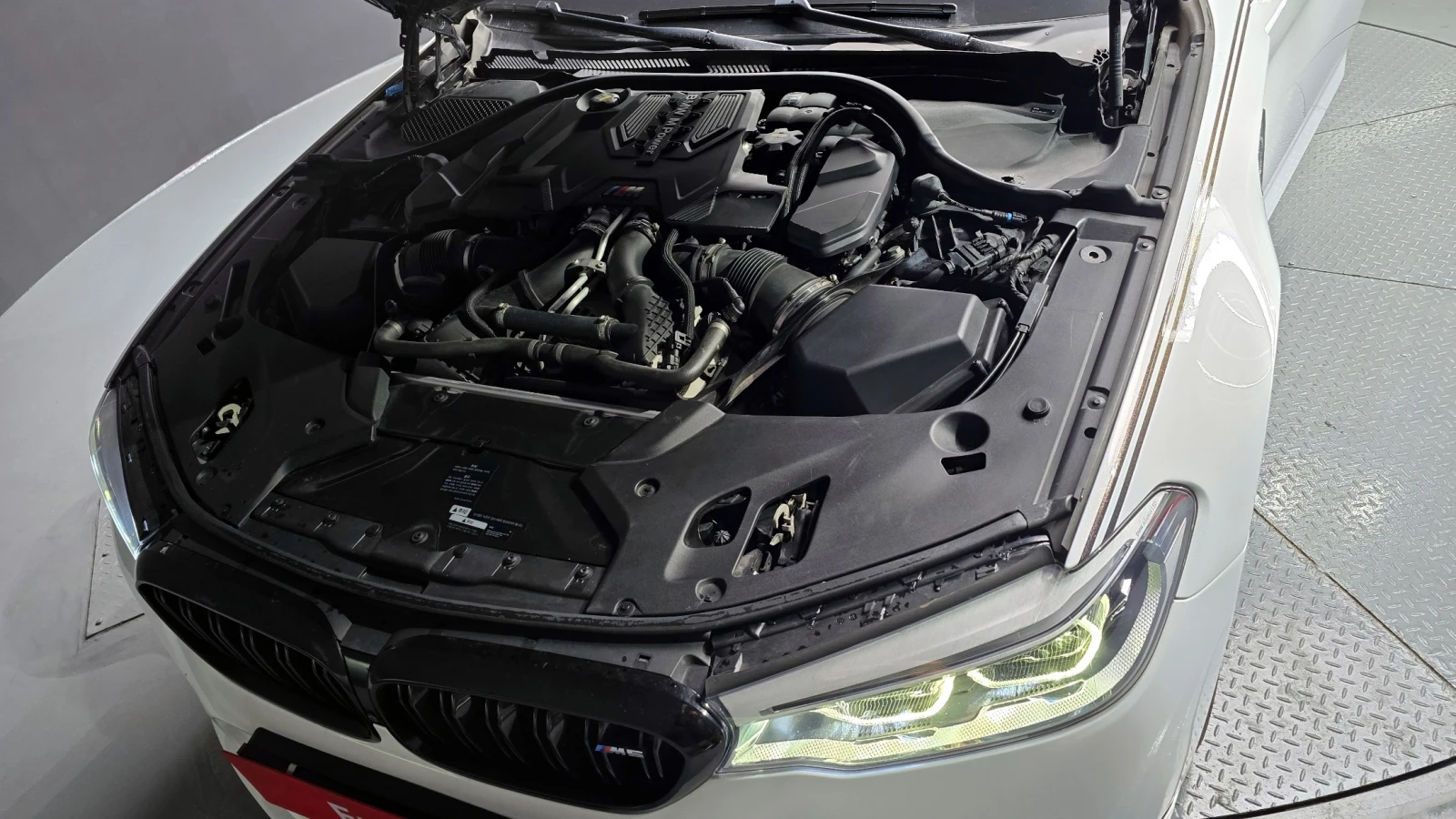BMW M5 * Bowers & Wilkins* HeadUp* 360* ���������� | Mobile.bg � ����������� 8