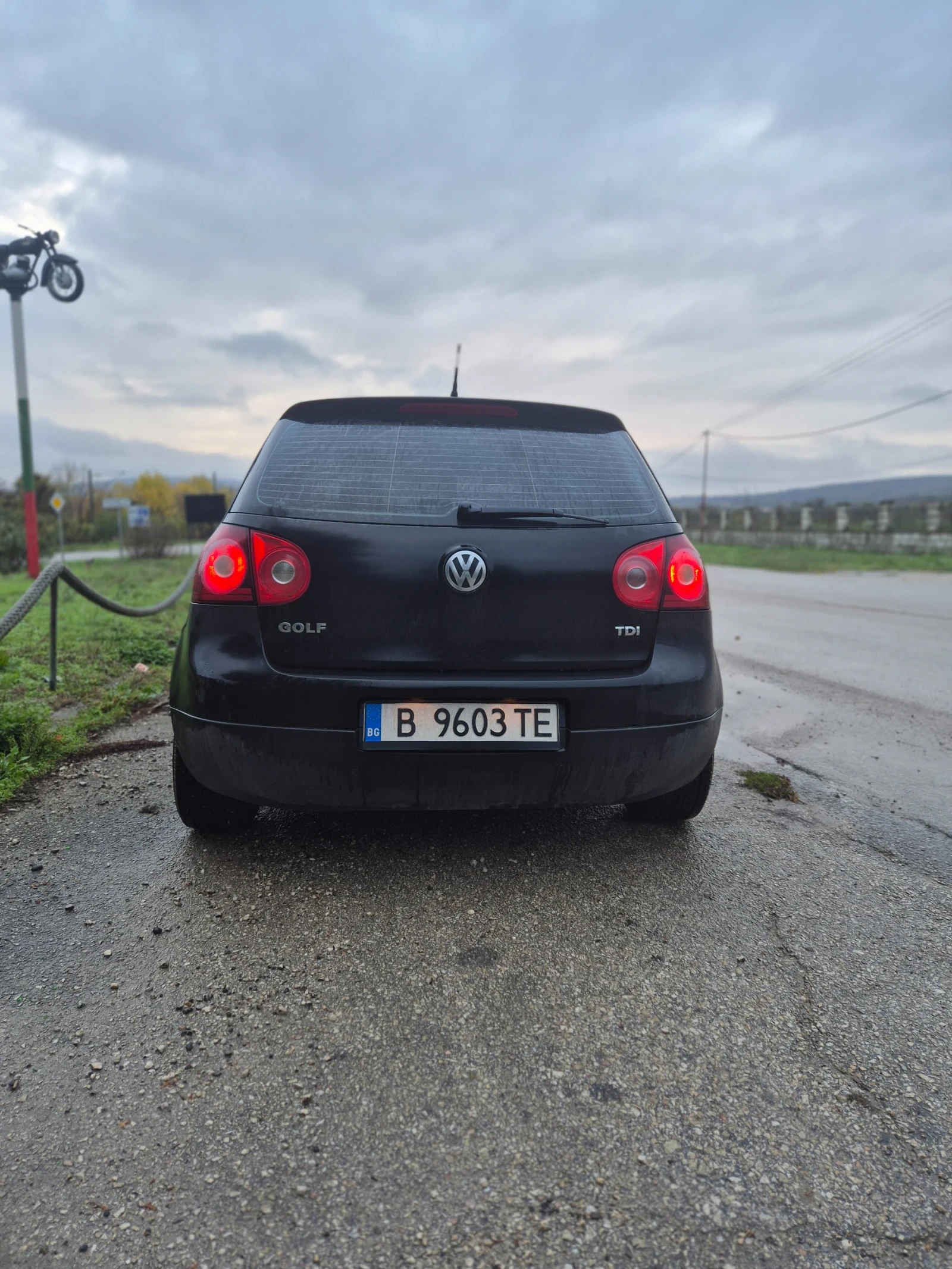 VW Golf 1900, снимка 3 - Автомобили и джипове - 54598297