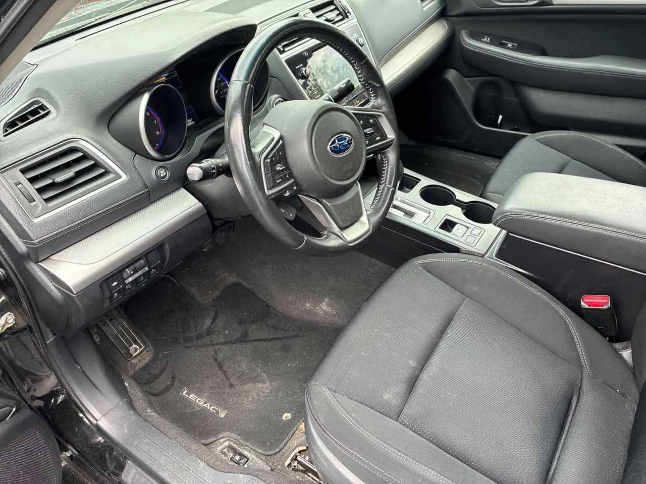 Subaru Legacy * Touring * ПРЕДСТАВИТЕЛСТВО * ШИБИДАХ * КАМЕРА, снимка 5 - Автомобили и джипове - 54719717