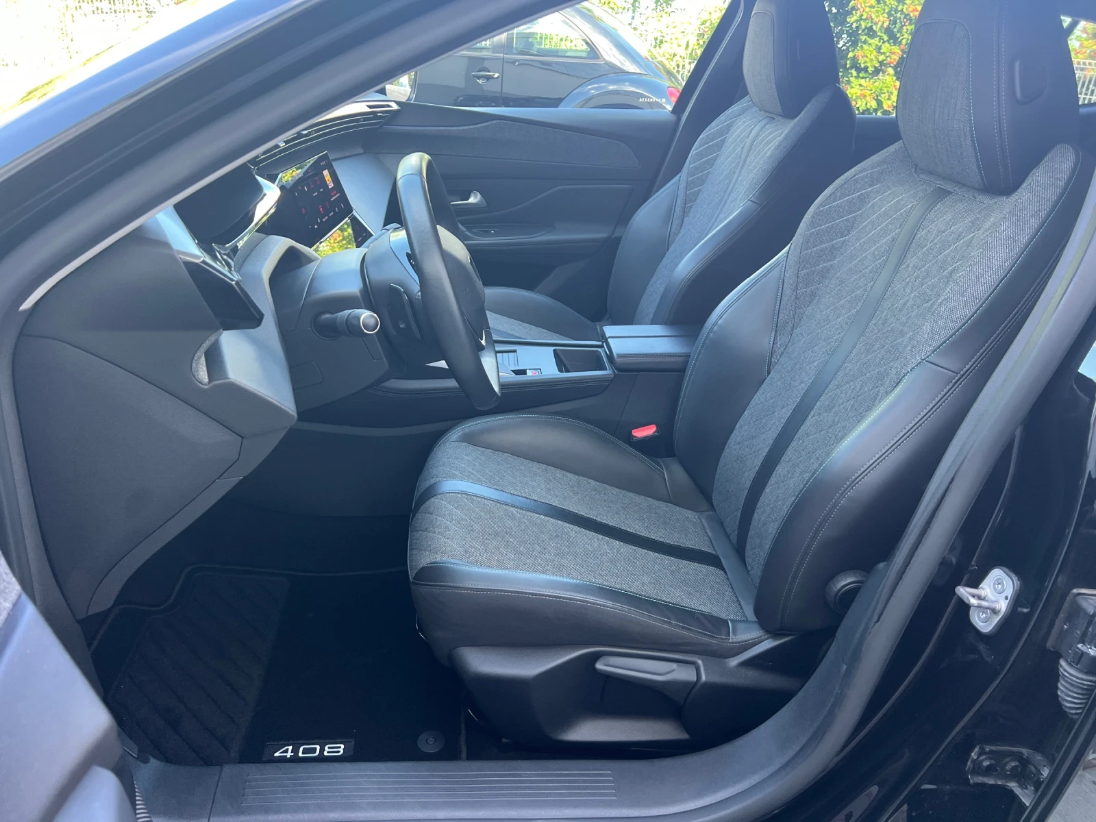 Peugeot 408 GT-line Top..!!! , снимка 11 - Автомобили и джипове - 54962004