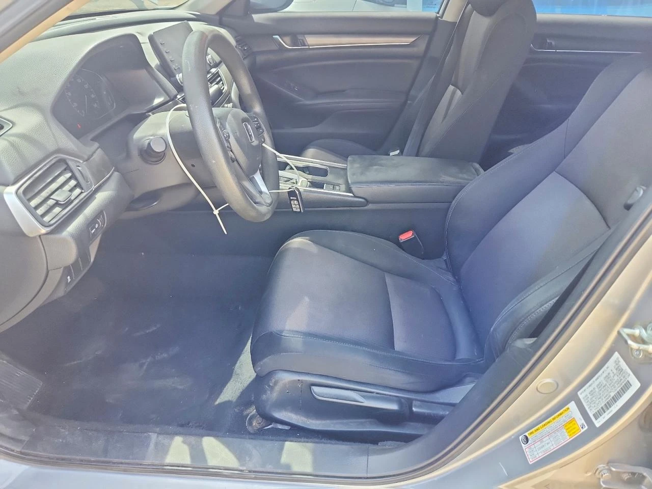 Honda Accord 1.5l Lx, снимка 7 - Автомобили и джипове - 55107180