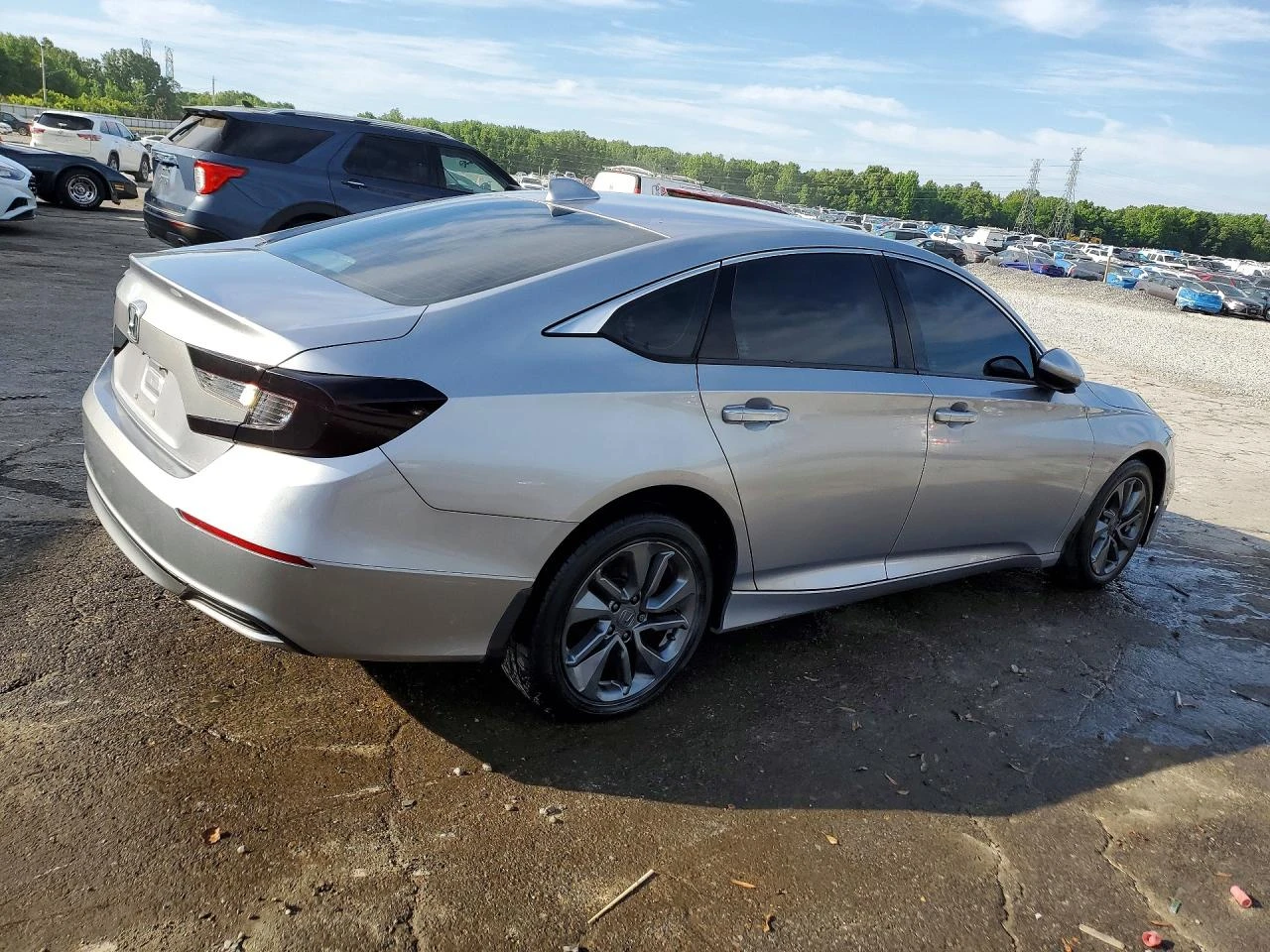 Honda Accord 1.5l Lx, снимка 3 - Автомобили и джипове - 55107180