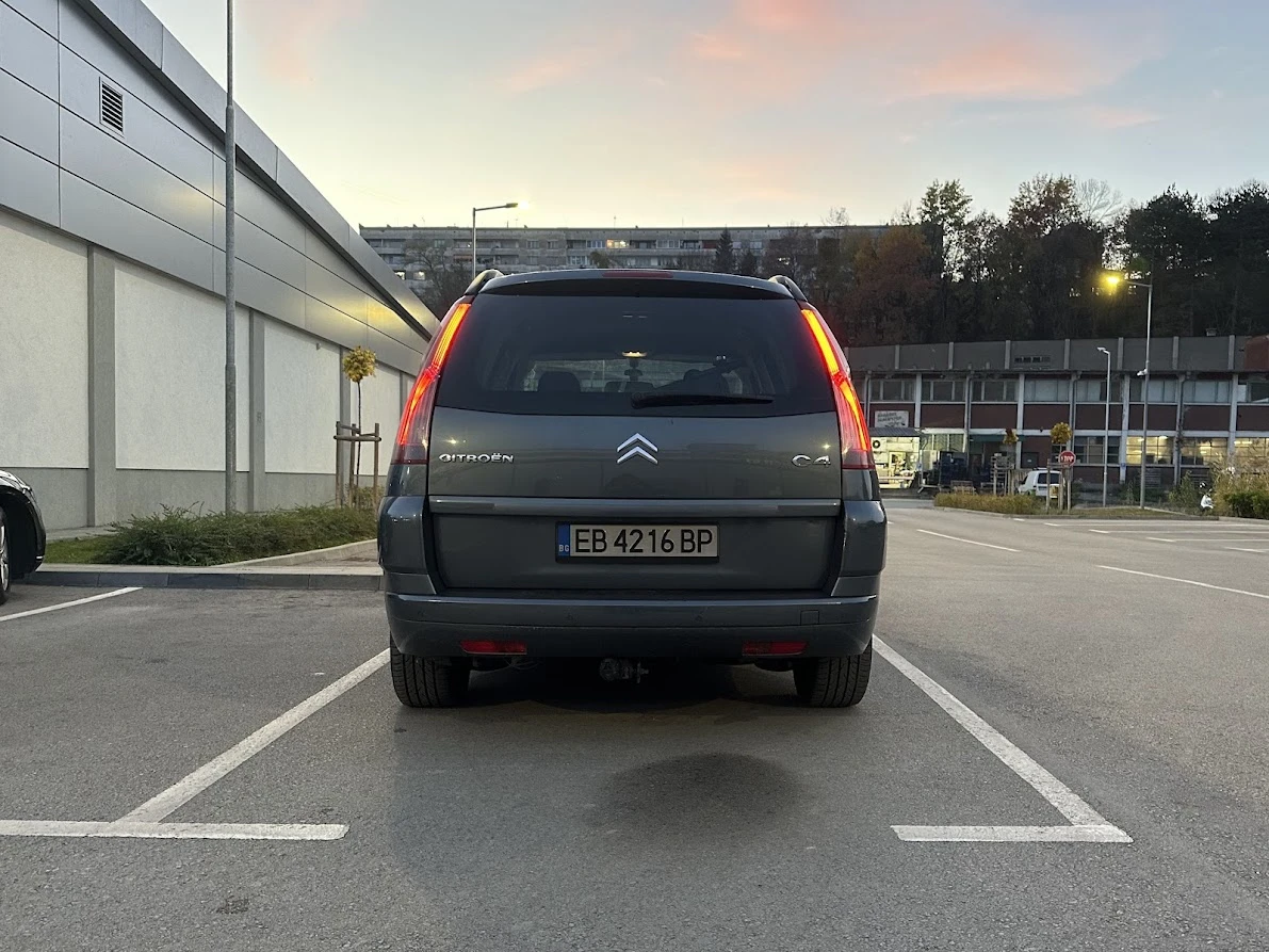 Citroen Grand C4 Picasso НЕ ПАЛИ, снимка 10 - Автомобили и джипове - 55154700