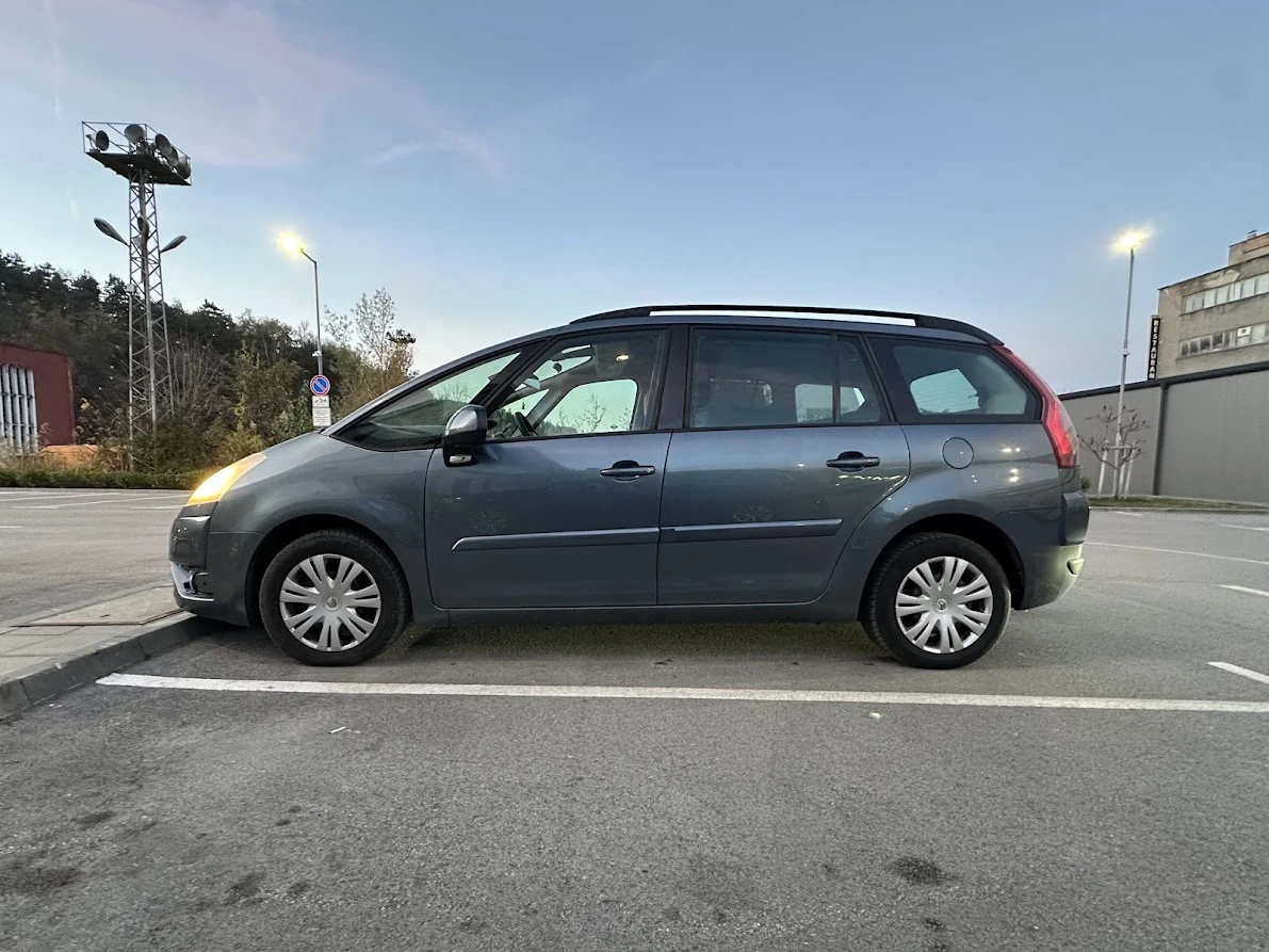 Citroen Grand C4 Picasso НЕ ПАЛИ, снимка 4 - Автомобили и джипове - 55154700