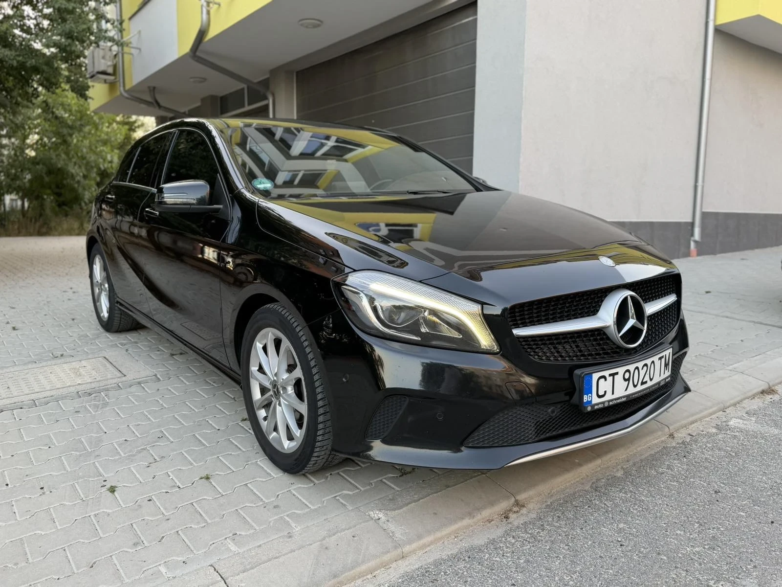 Mercedes-Benz A 180 �������� �180 ������������� + ����� ��� ������  | Mobile.bg � ����������� 2