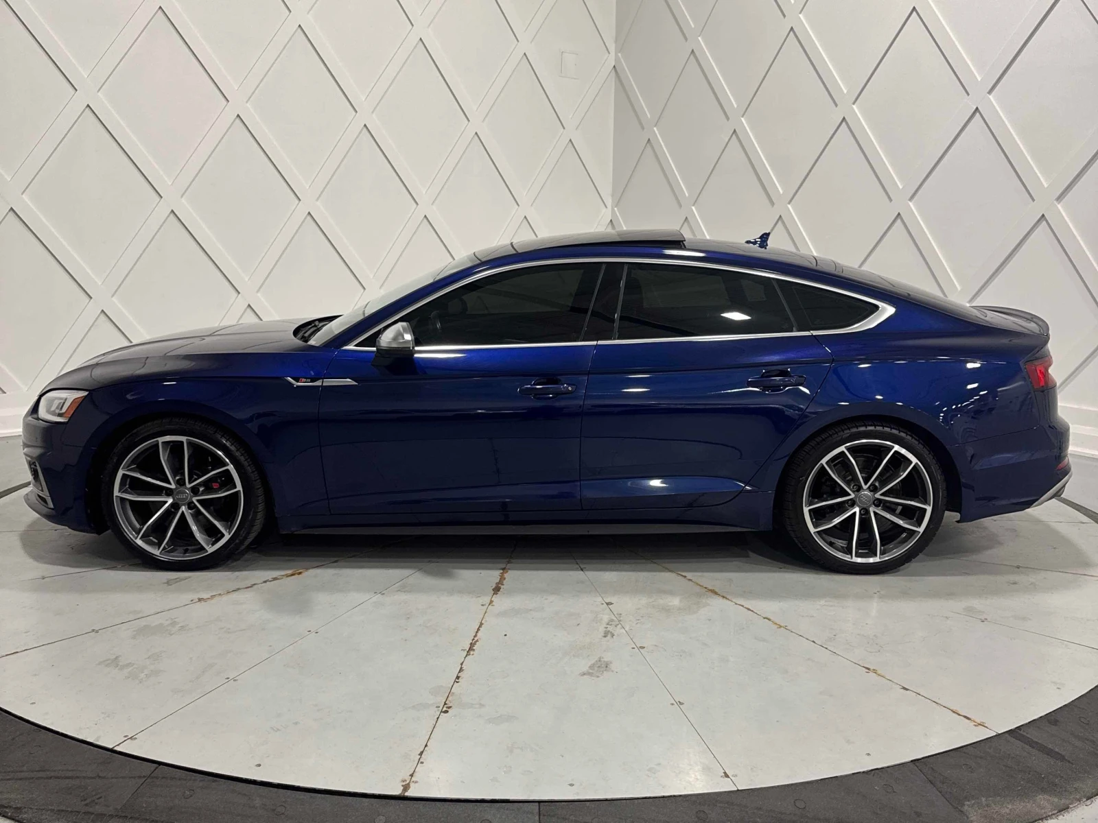 Audi S5 Technik  CARFAX, снимка 2 - Автомобили и джипове - 55978570