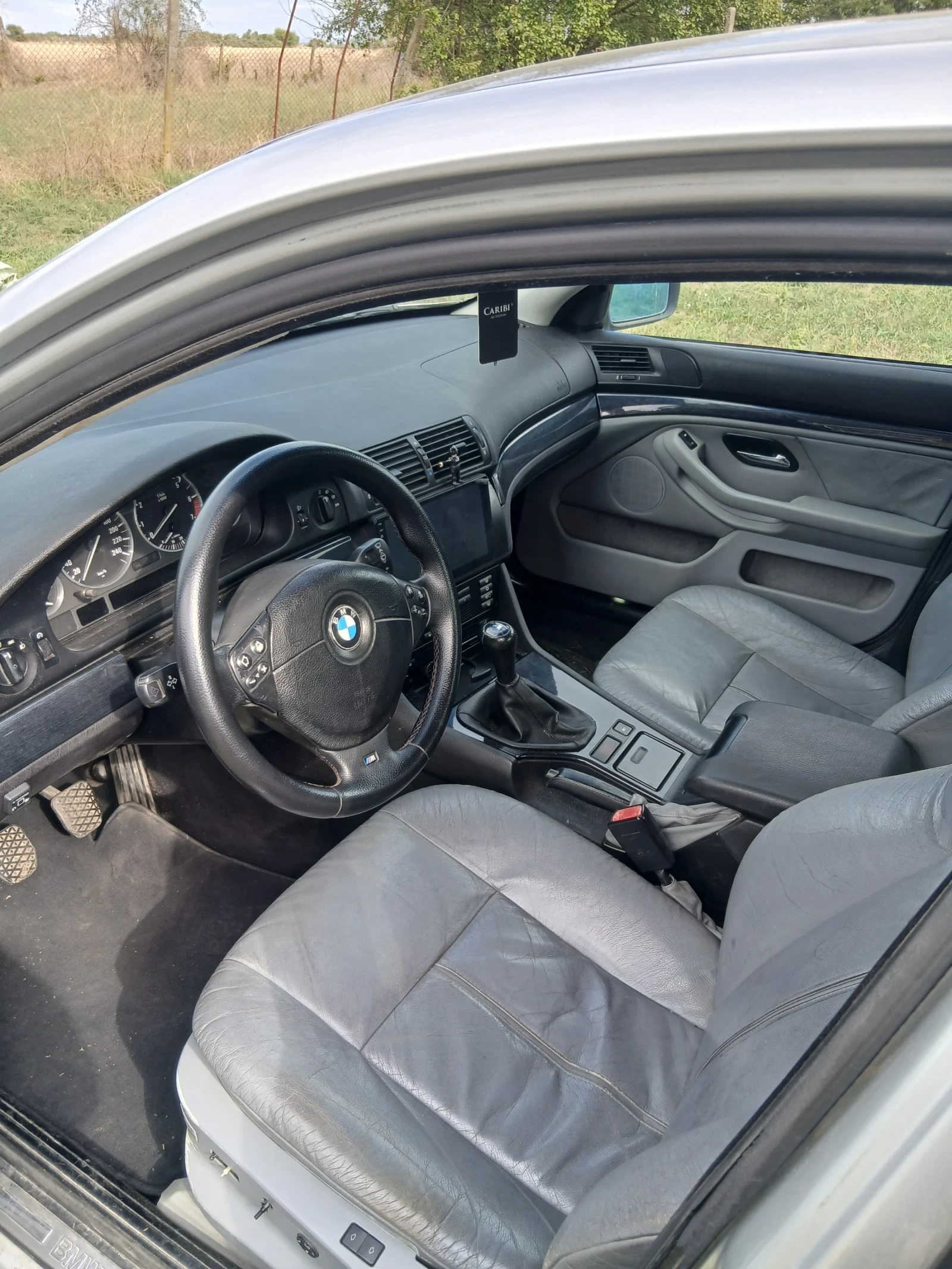 BMW 520, снимка 3 - Автомобили и джипове - 56257241
