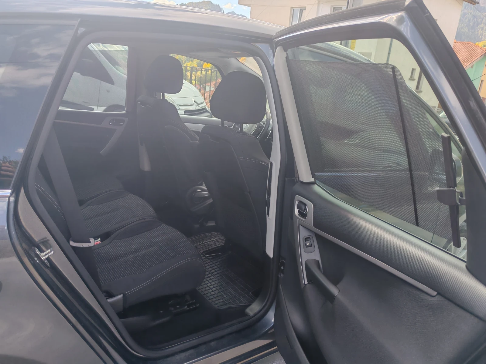Citroen C4 Picasso 1.6hdi 112�.�.  | Mobile.bg � ����������� 11