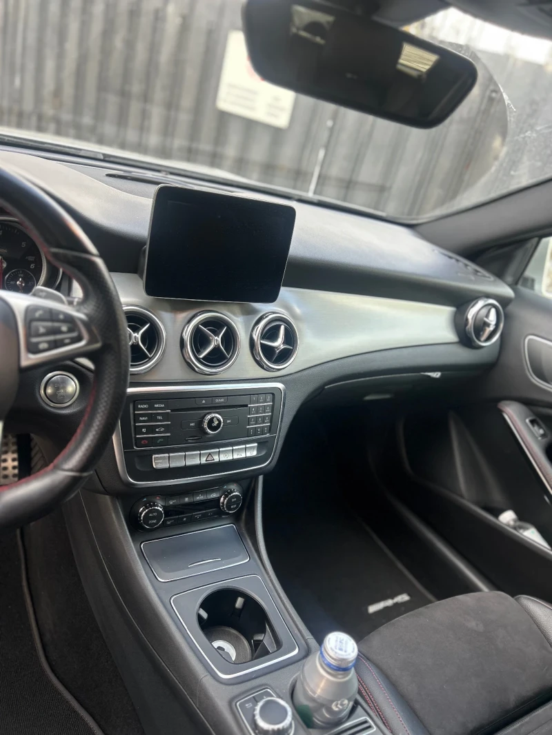 Mercedes-Benz GLA 220 AMG, снимка 12 - Автомобили и джипове - 52496463