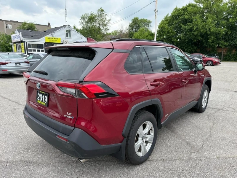 Toyota Rav4 AWD Hybrid LE  CARFAX, снимка 9 - Автомобили и джипове - 52662560
