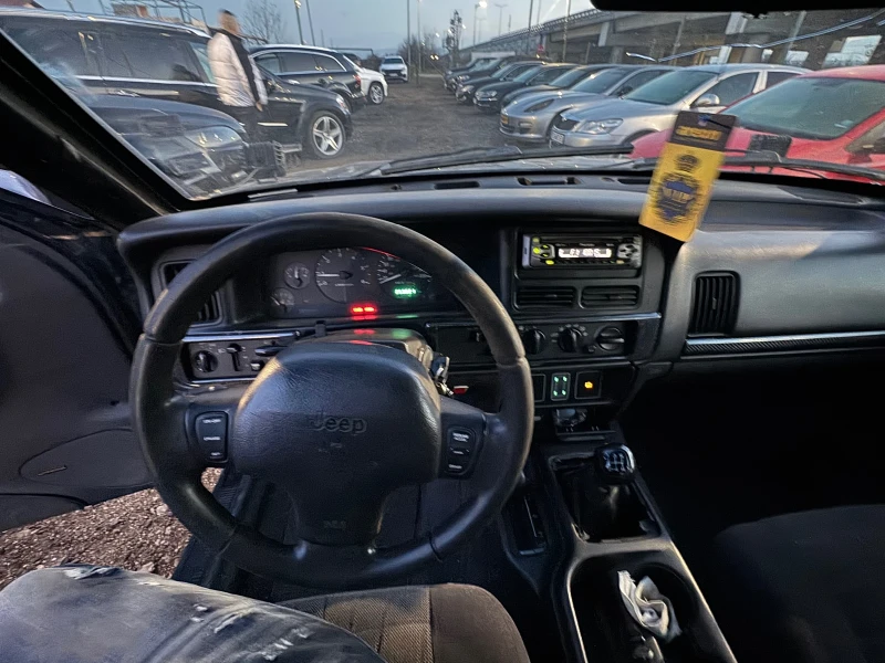 Jeep Grand cherokee 2.5, снимка 9 - Автомобили и джипове - 52860233
