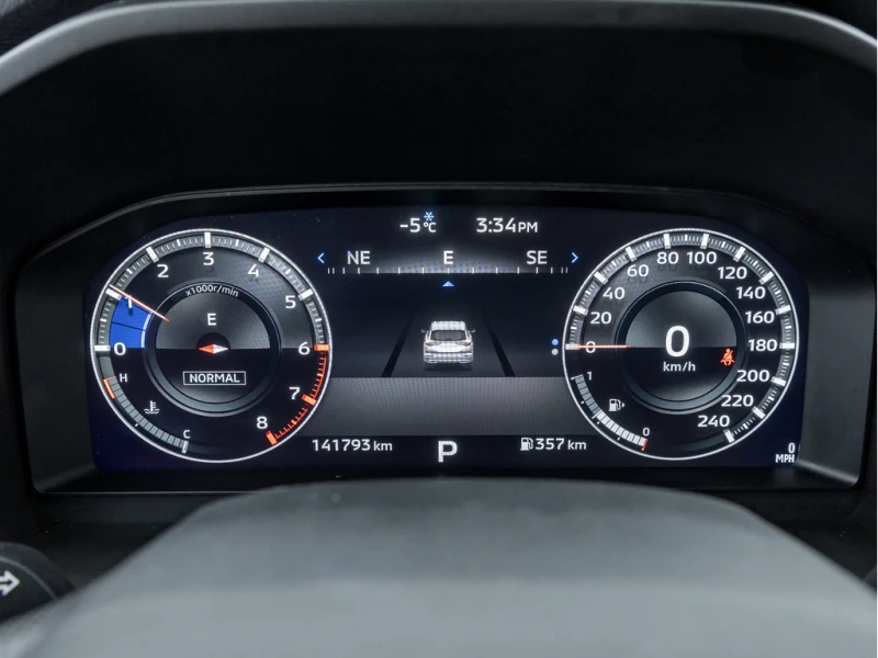 Mitsubishi Outlander GT S-AWC/BOSE/PANO/360, снимка 8 - Автомобили и джипове - 53011203