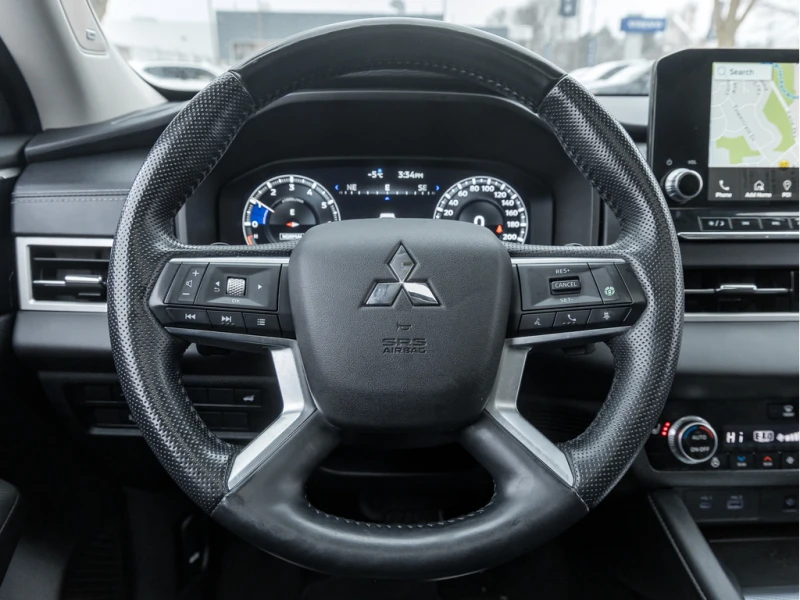 Mitsubishi Outlander GT S-AWC/BOSE/PANO/360, снимка 7 - Автомобили и джипове - 53011203