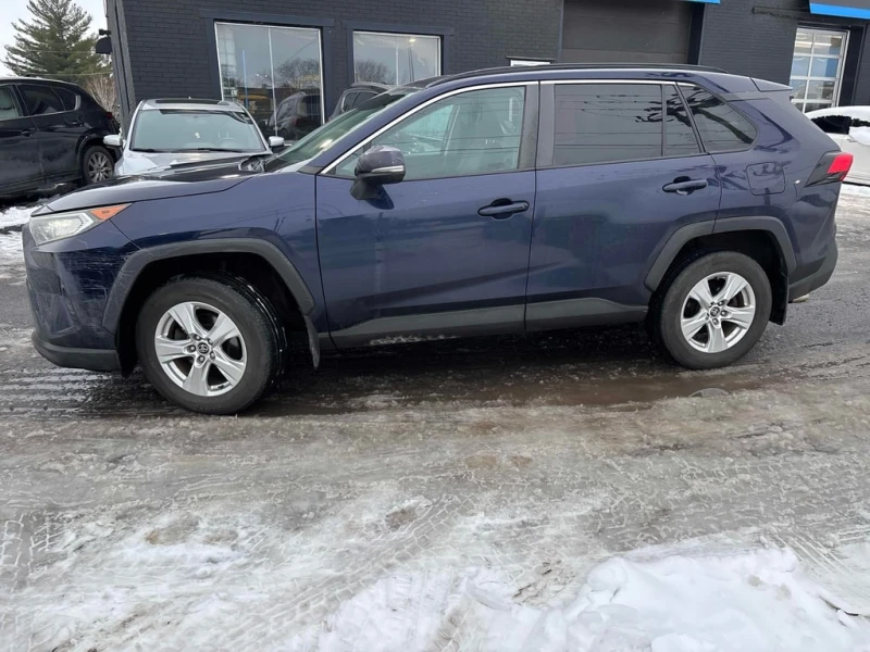 Toyota Rav4 * XLE * CARFAX * БЕЗ ПЪРВОНАЧАЛНА ВНОСКА, снимка 2 - Автомобили и джипове - 53038615