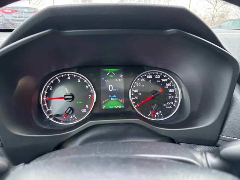 Toyota Rav4 * XLE * CARFAX * БЕЗ ПЪРВОНАЧАЛНА ВНОСКА, снимка 8 - Автомобили и джипове - 53038615