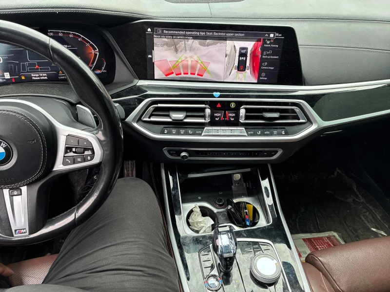 BMW X7 xDrive40i* ОБДУХВАНЕ* ДИСТРОНИК* 360* ЛАЗЕРИ, снимка 9 - Автомобили и джипове - 53497154