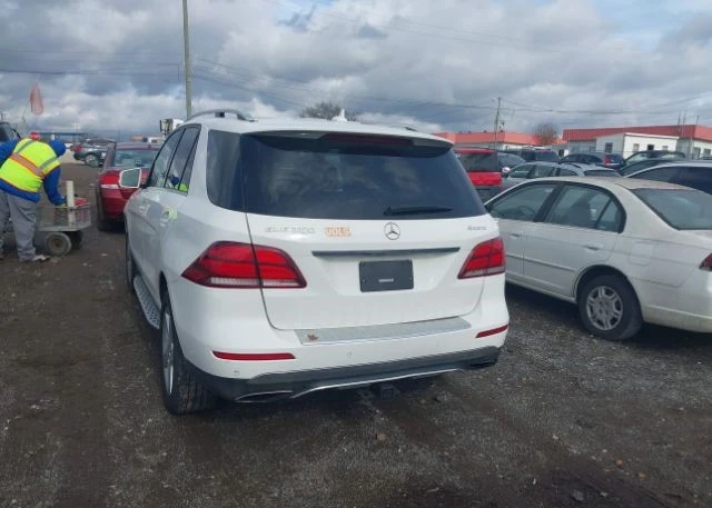 Mercedes-Benz GLE 350 4MATIC, снимка 4 - Автомобили и джипове - 48891506