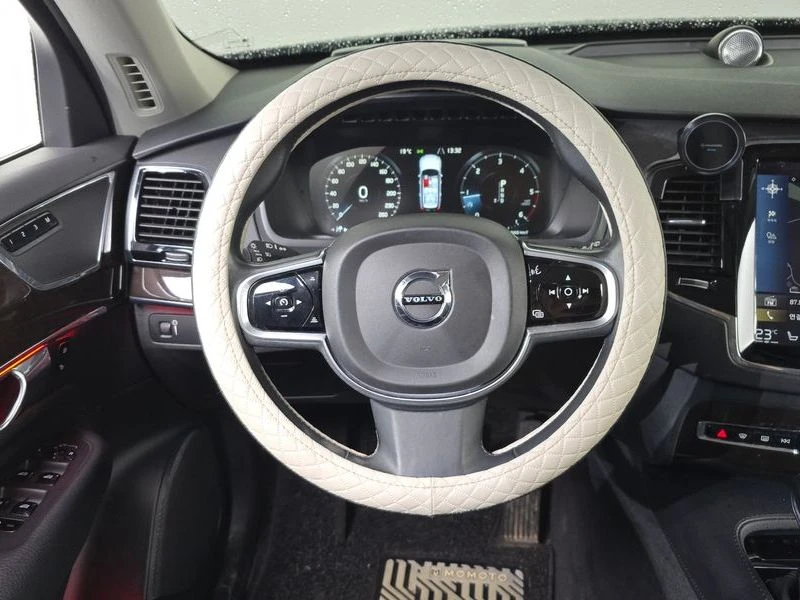 Volvo Xc90 D5 Momentum| 190к.с.| ВКЛ.ТЕХНОТЕСТ, снимка 13 - Автомобили и джипове - 55308189
