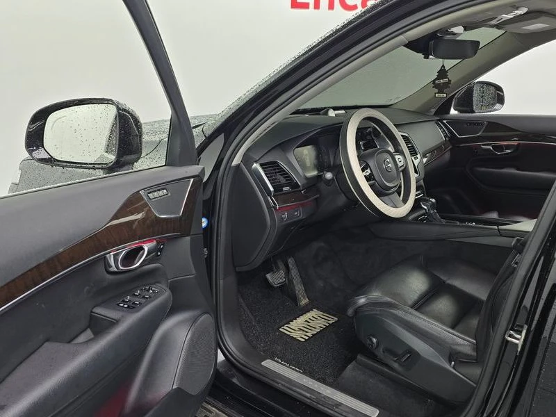 Volvo Xc90 D5 Momentum| 190к.с.| ВКЛ.ТЕХНОТЕСТ, снимка 10 - Автомобили и джипове - 55308189